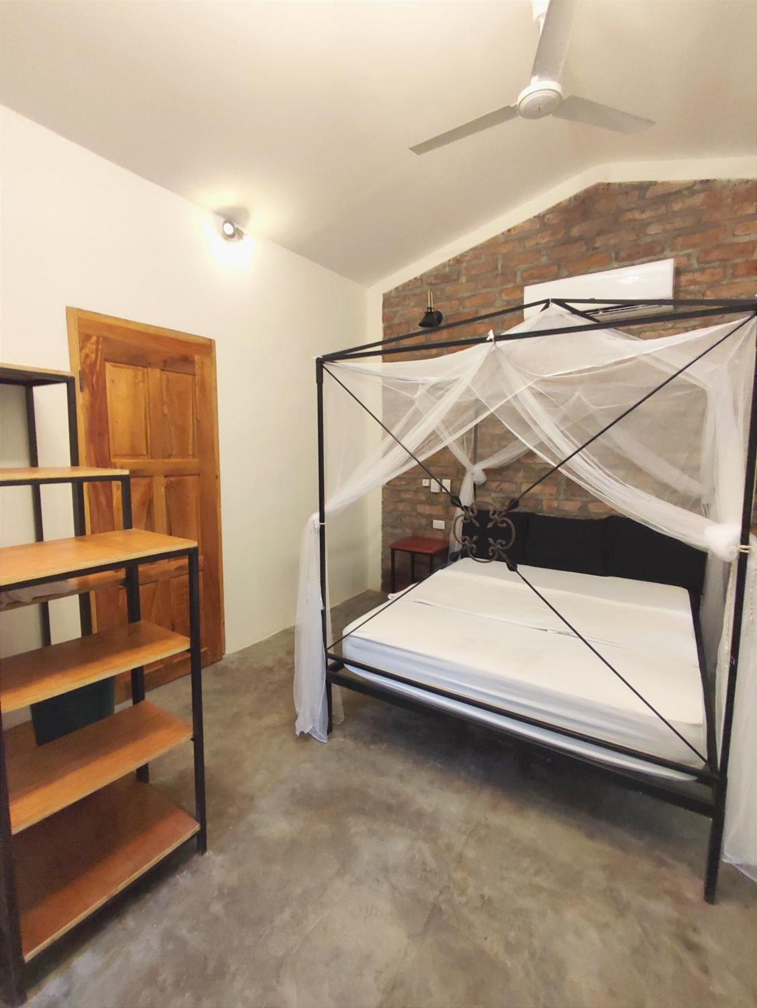 Raindance Hostel Santa Cruz Luaran gambar